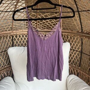 Dainty cute tank with lace size xs lavender